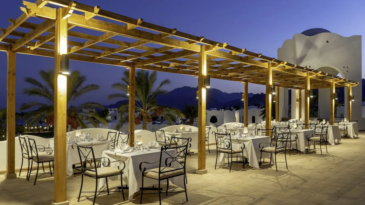 الفندق سفير دهب - دهب